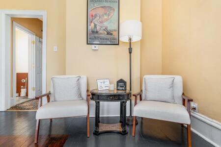 Beautiful Downstairs 1Bed 1Bth Charmer- Pet Friendly Michigan City Exterior foto