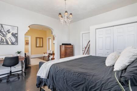 Beautiful Downstairs 1Bed 1Bth Charmer- Pet Friendly Michigan City Exterior foto