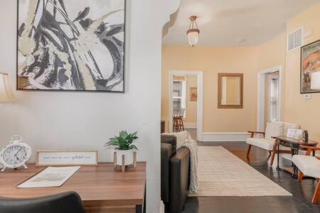 Beautiful Downstairs 1Bed 1Bth Charmer- Pet Friendly Michigan City Exterior foto